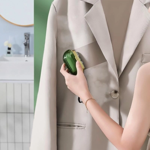 Szybkie czyszczenie ubrań i tapicerki