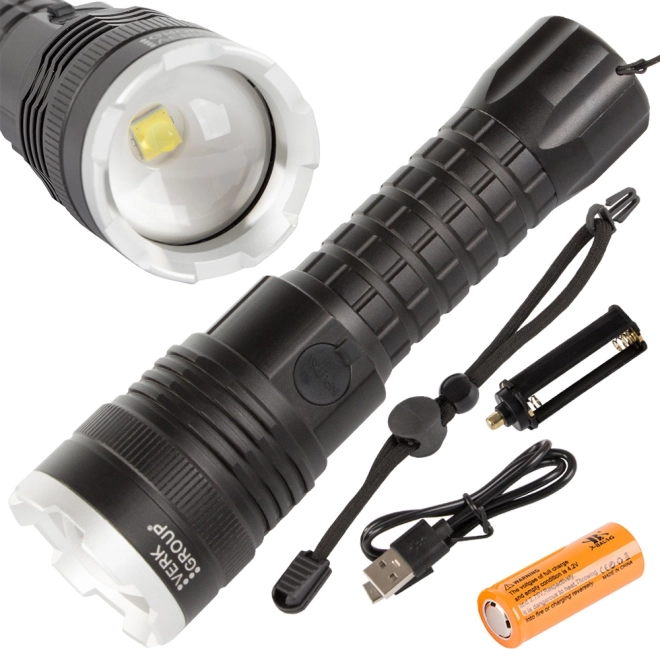 Wojskowa taktyczna latarka LED z zoomem CREE XHP90 od Bailong