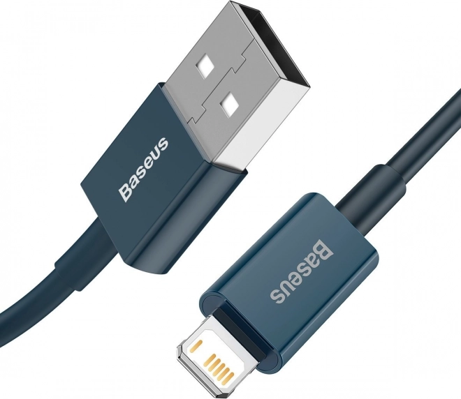 Wytrzymały kabel ze wzmocnioną wtyczką
