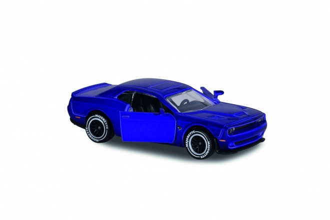 Metalowy Samochodzik Premium Cars, 18 rodzajów - 1 sztuka