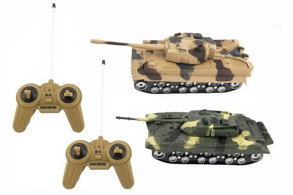 Dwa czołgi RC 1:32 z efektami