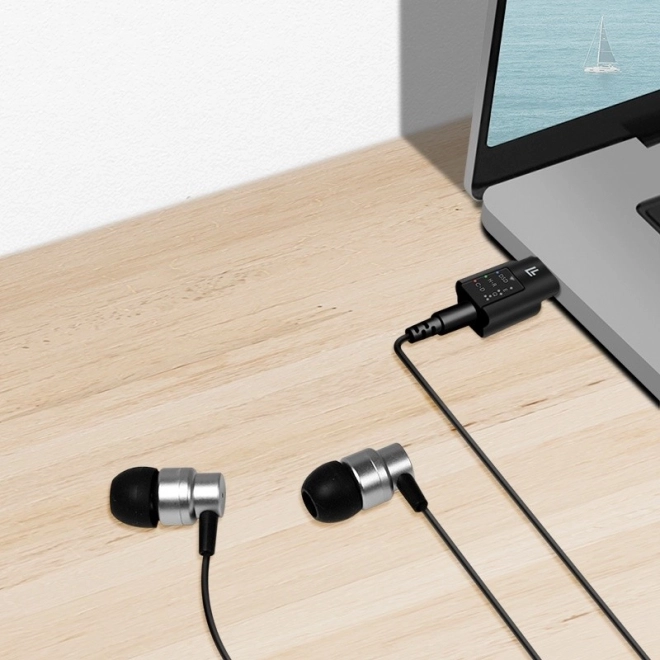 Adapter audio USB-C/M na 3.5mm/F z DAC i EQ