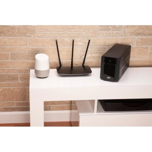 Zasilacz awaryjny APC Easy UPS 2200VA