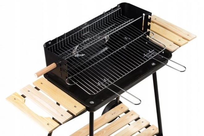 Grill ogrodowy na węgiel drzewny z regulowanymi półkami i 2 przenośnymi rusztami