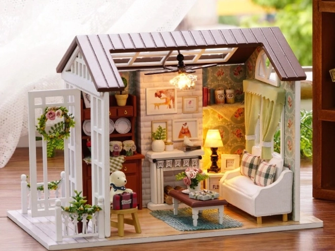 Drewniany domek dla lalek - model salonu z LED
