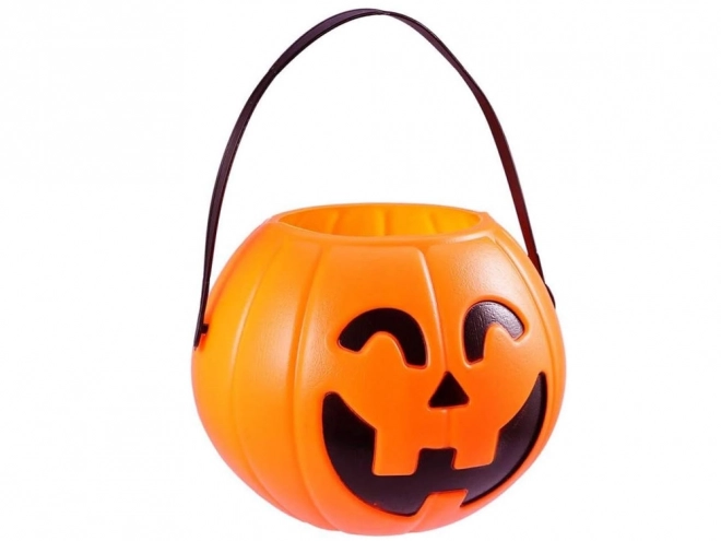Dyniowe wiaderko na słodycze na Halloween