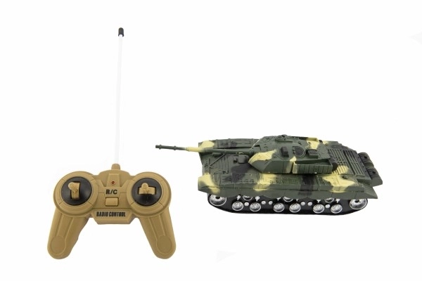 Dwa czołgi RC 1:32 z efektami