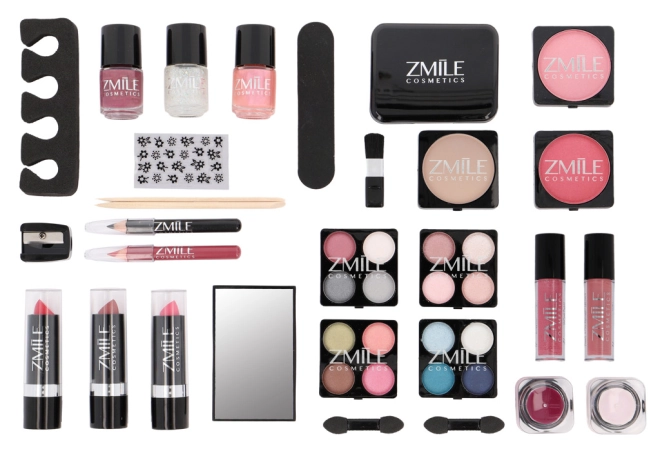 Kompletny zestaw do makijażu i manicure