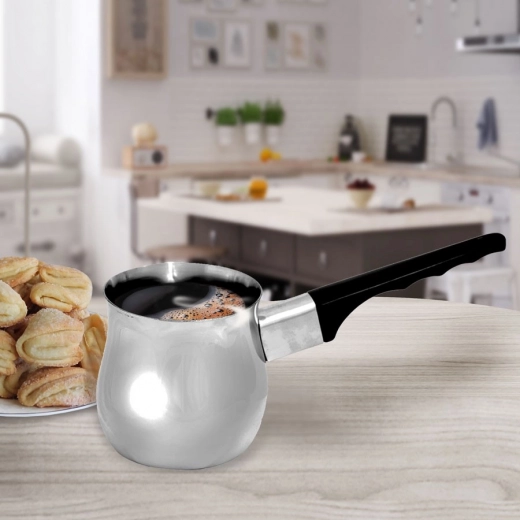 Uniwersalny do wszystkich rodzajów kuchenek