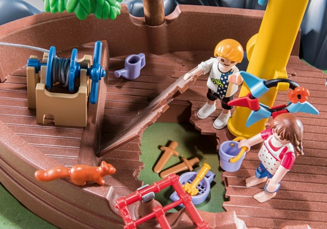 PLAYMOBIL® City Life 70741 Plac zabaw z wrakiem statku