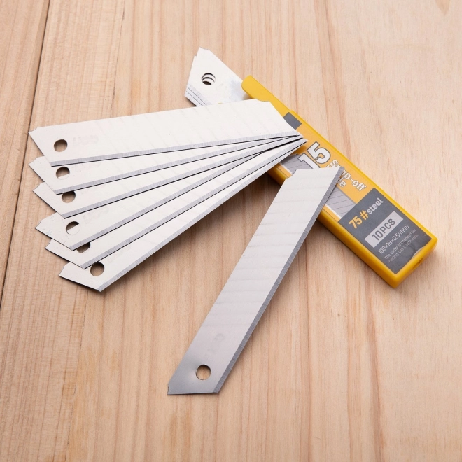 Nóż 9 mm 10 szt. głowica nożowa Deli Tools EDL-DP092 (srebrna)