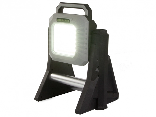 Ładowalny teleskopowy reflektor LED 3000 lumenów