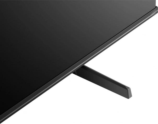 Stabilna podstawa i minimalistyczne ramki