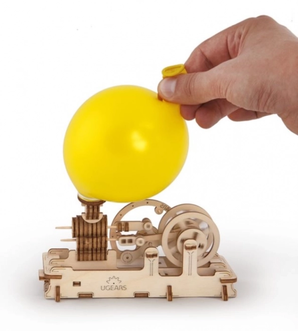Ugears 3D puzzle silnik