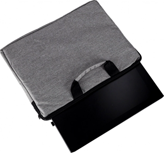 Praktyczna zewnętrzna kieszeń