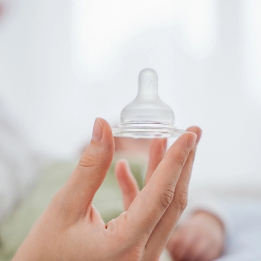 Miękki silikonowy smoczek jak przy piersi