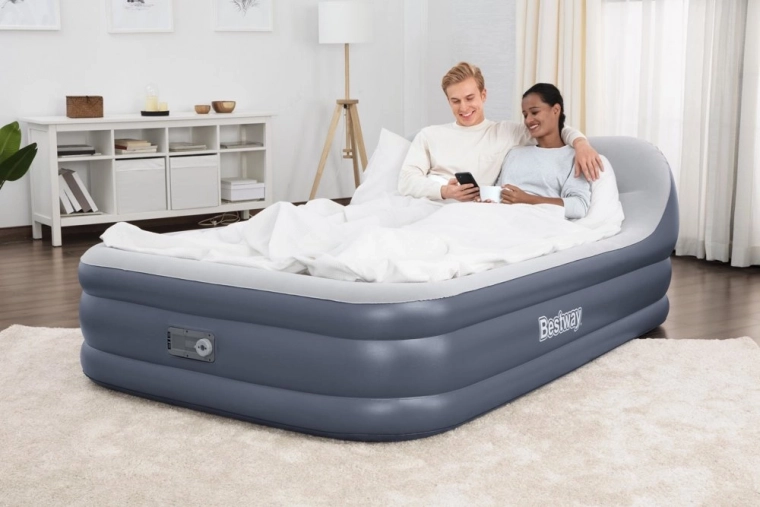 Miękka flokowana powierzchnia