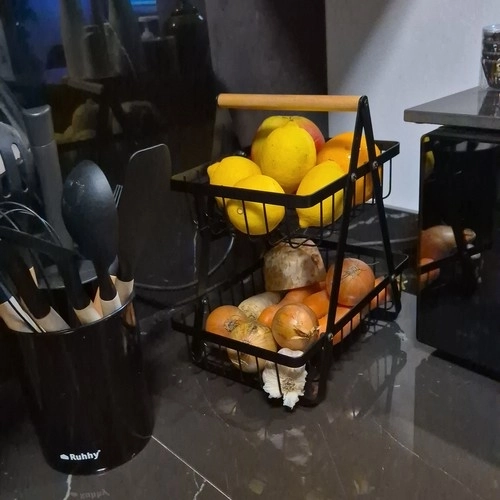 Dwupoziomowy koszyk na owoce i warzywa w stylu loftowym