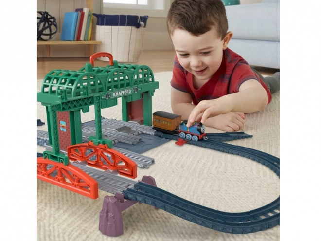 Fisher-Price Pociąg Tomek i przyjaciele Stacja Grodkov lokomotywa