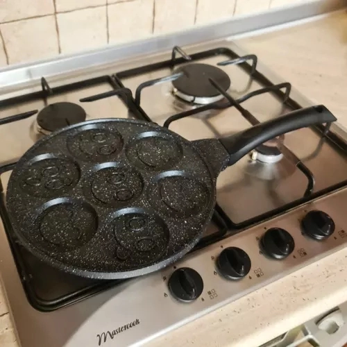 Patelnia do jajek i naleśników