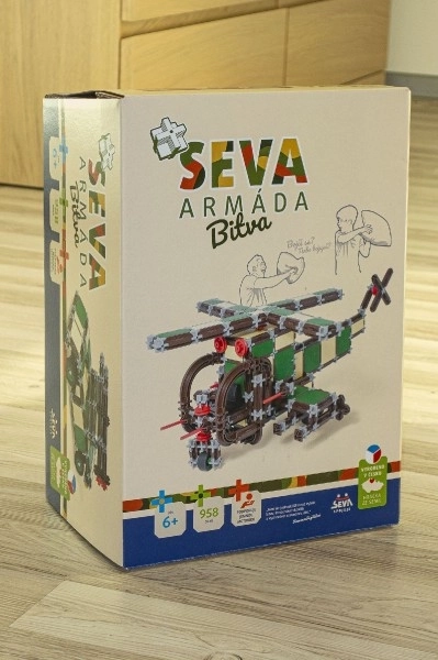 Klocki SEVA ARMADA Bitwa plastikowe 958szt. w pudełku 27x38x18cm
