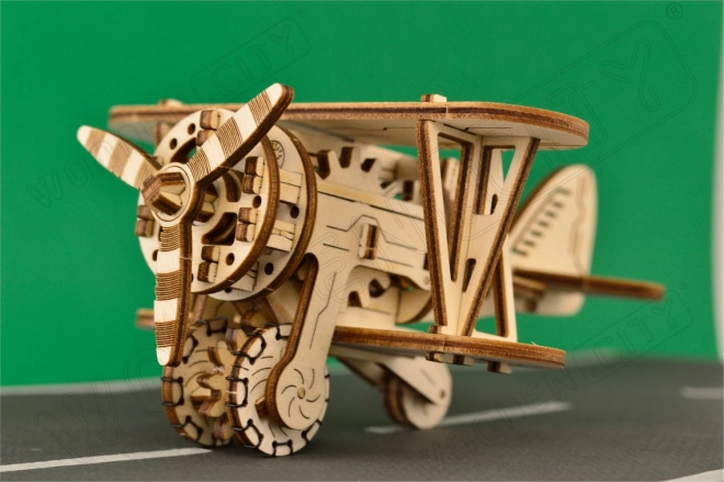 Drewniane puzzle 3D dwupłatowiec