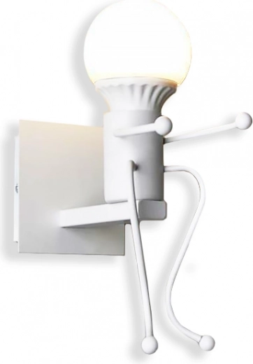 Metalowa konstrukcja w białym kolorze