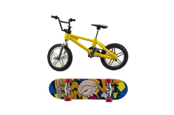 Realistyczne mini BMX i finger skateboard