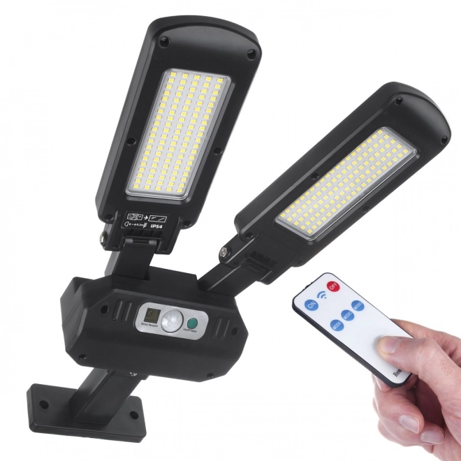 Solarna lampa LED z czujnikiem i pilotem
