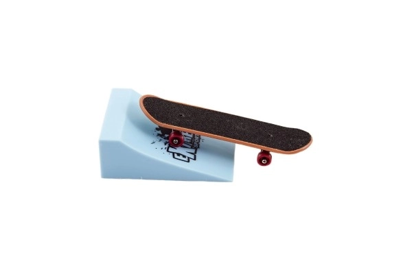 Skateboard palcowy z rampą - 10 cm