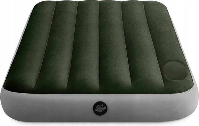 Przyjemna flokowana powierzchnia i wytrzymałe PVC