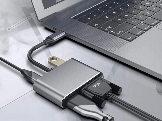 Adapter USB-C HDMI 4K VGA Hub z Power Delivery