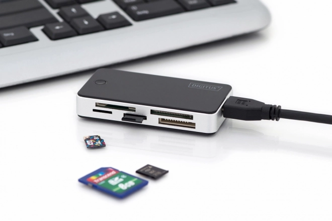 czytnik kart pamięci 5-portowy USB 3.0 SuperSpeed