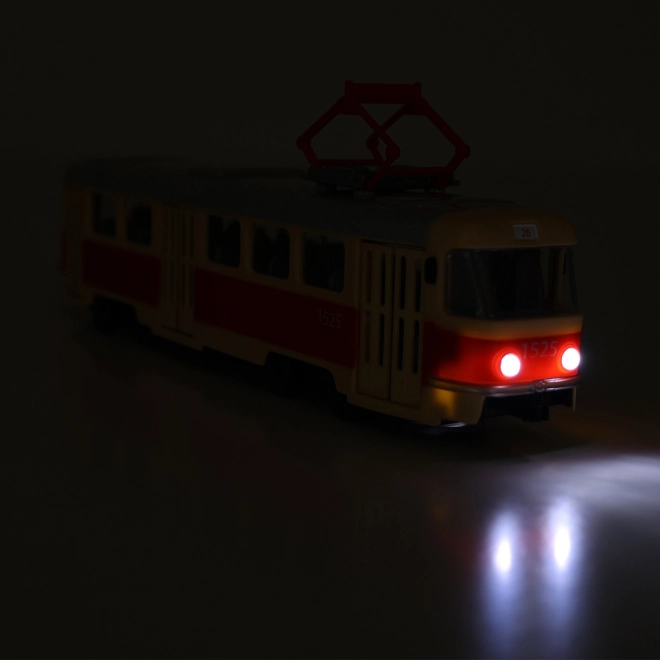 Tramwaj ogłaszający przystanki