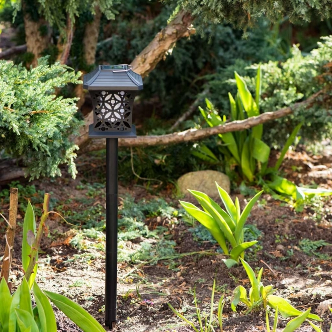 Solarna zewnętrzna lampa LED