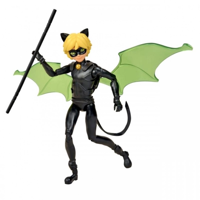 Miraculous Cat Noir figurka z bojowymi skrzydłami