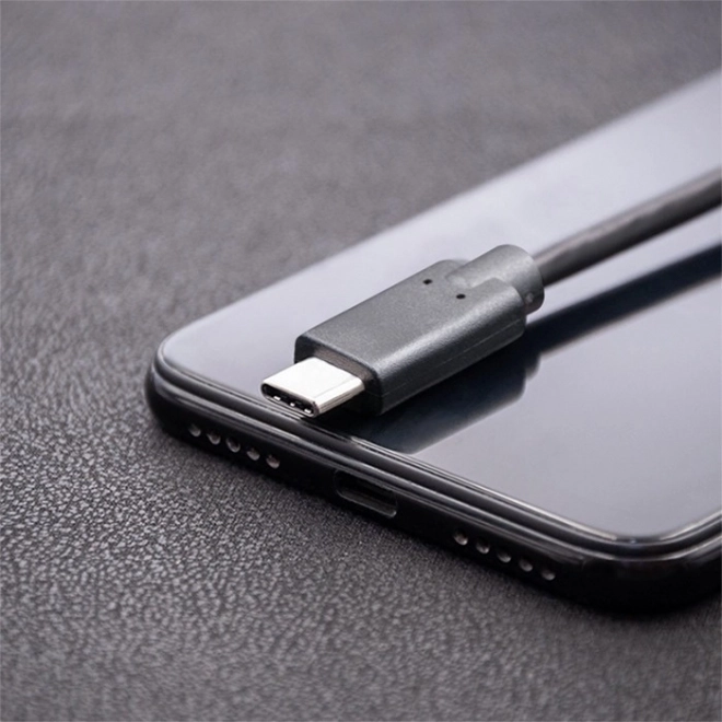 Kabel USB-C na USB-C do przesyłania danych i ładowania, 3m, czarny