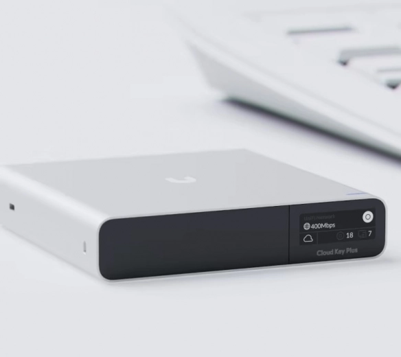 Zintegrowany SSD 1 TB do bezpiecznego przechowywania