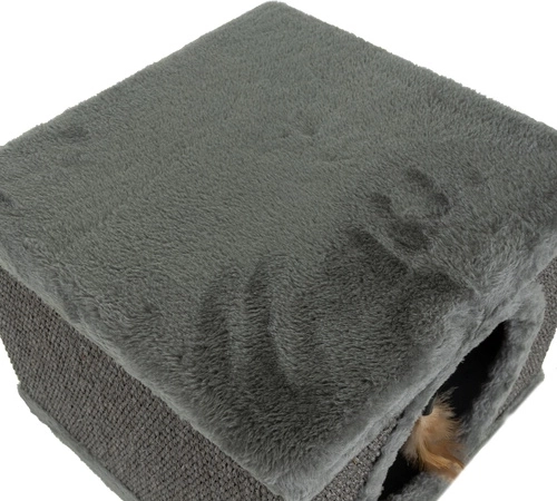 Sizalowe boki i miękki plusz