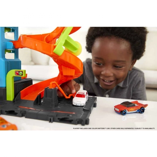 Hot Wheels City Mega Myjnia Aut