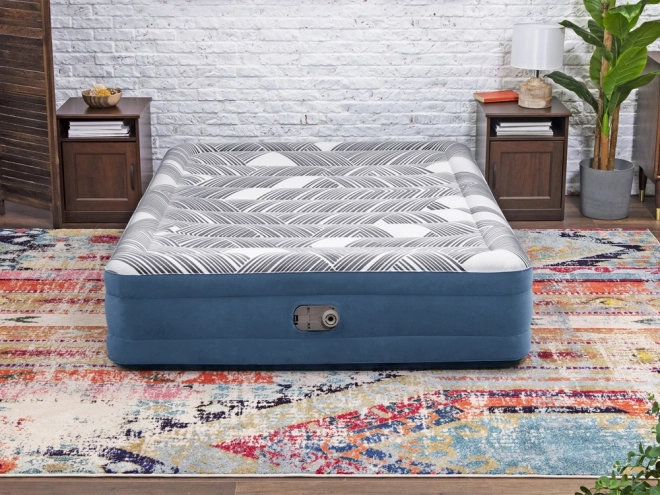 Wygodny materac Bestway 2s Queen 203x152x36cm z wbudowaną pompką 6712Y
