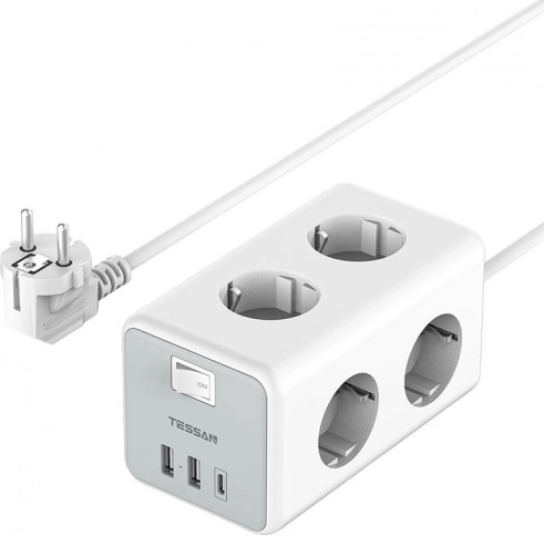 Tessan rozdzielacz z portami USB i USB-C