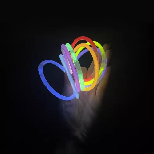 Fluorescencyjne bransoletki i pałeczki 100 szt. z łącznikami