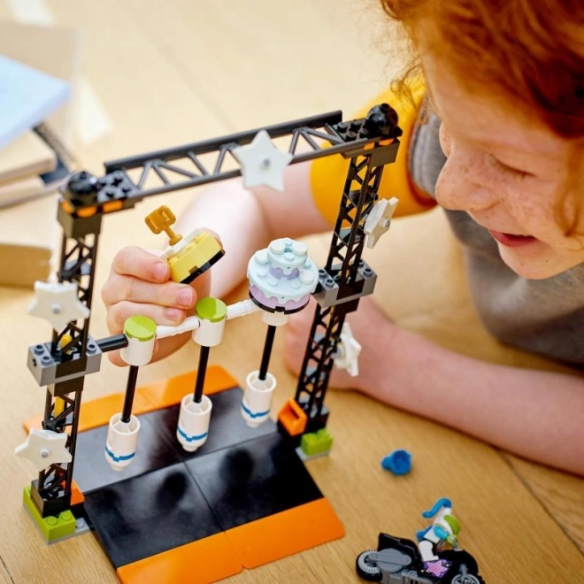 Młotkowe wyzwanie kaskaderskie LEGO® City