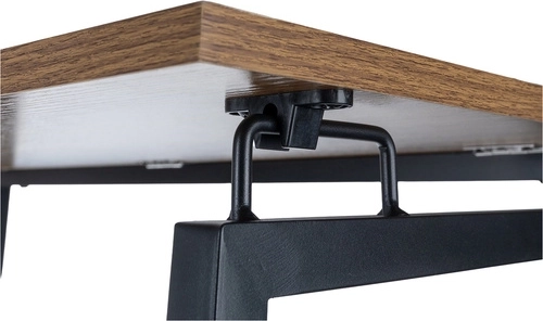 Solidna metalowa konstrukcja