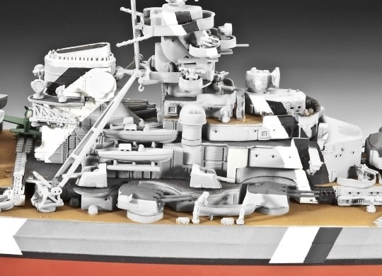 Plastikowy model okrętu wojennego Bismarck