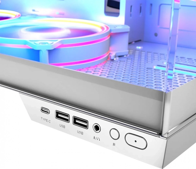 USB‑C i zintegrowany kontroler ARGB