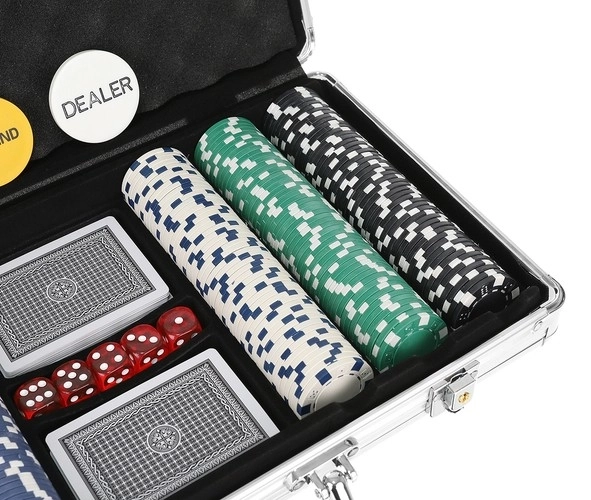 Poker - zestaw 300 żetonów w HQ walizce