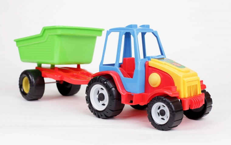 Wytrzymała konstrukcja do zabawy w domu i na zewnątrz