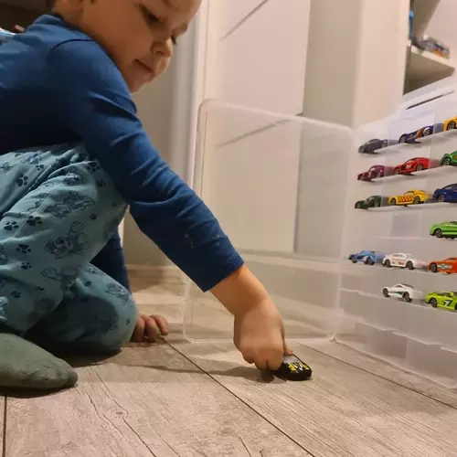 Kolorowy zestaw samochodzików - 16 sztuk